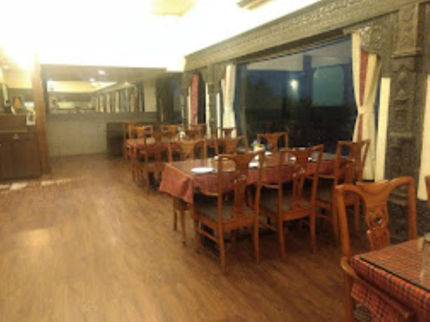Hotel Maratha Palace,Satara Eksteriør billede