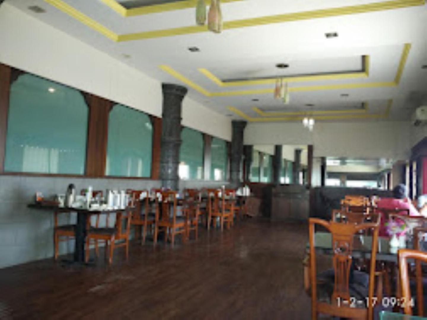 Hotel Maratha Palace,Satara Eksteriør billede