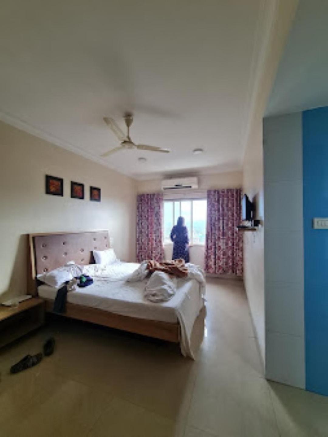 Hotel Maratha Palace,Satara Eksteriør billede
